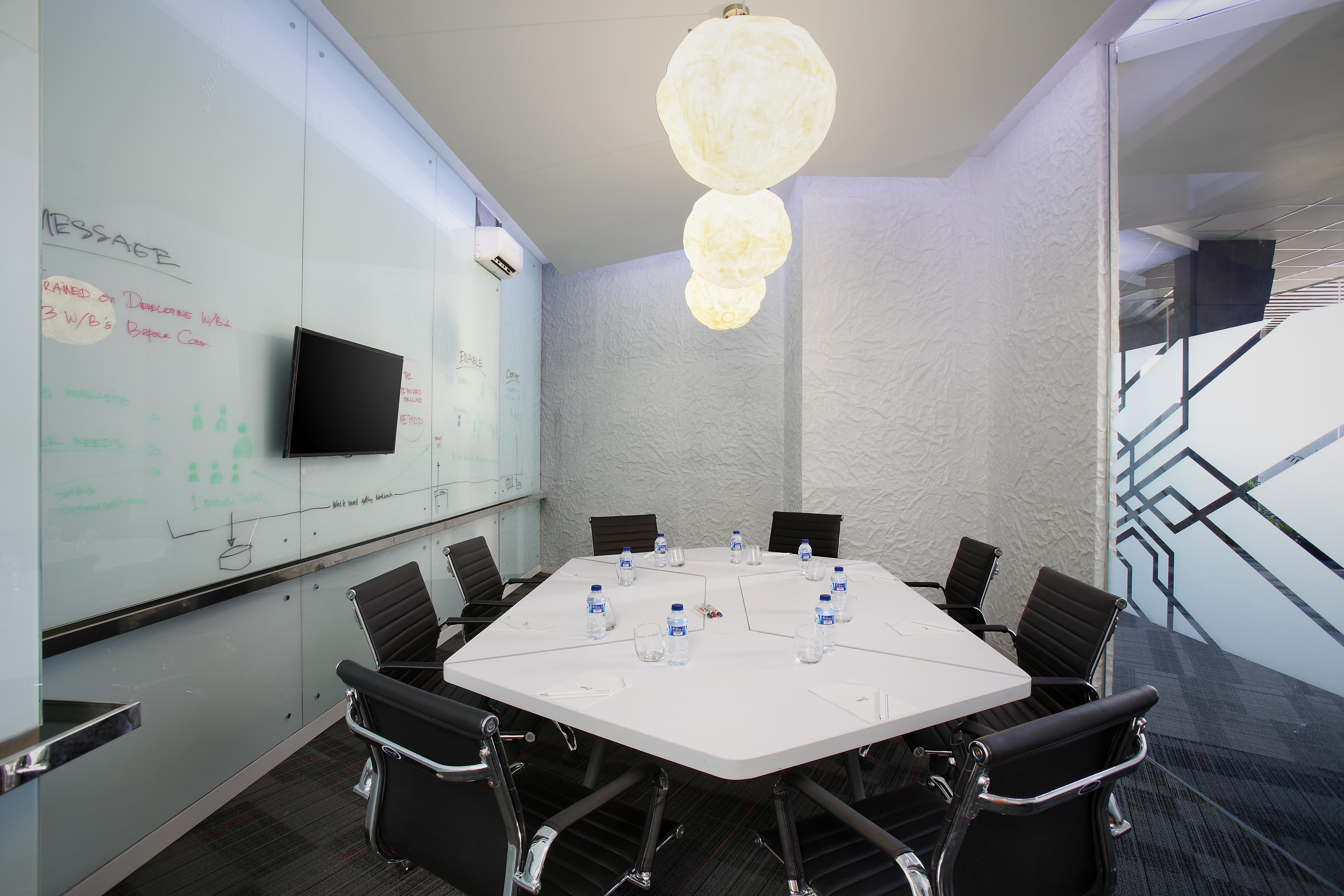 Berry Biz Hotel 세미냑 외부 사진