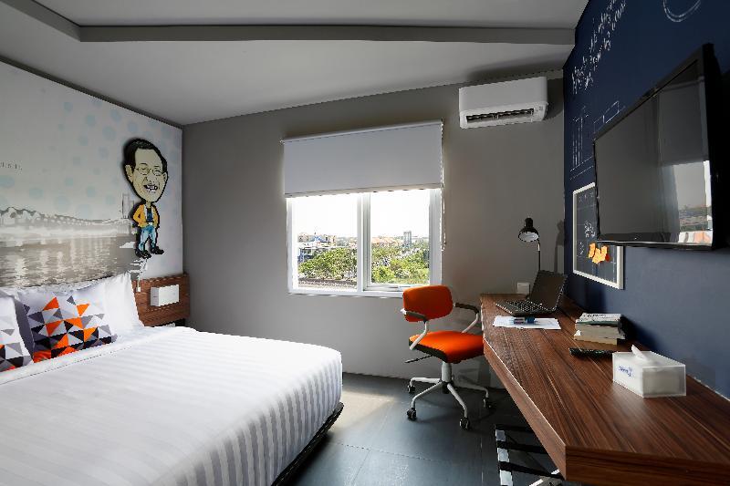 Berry Biz Hotel 세미냑 외부 사진